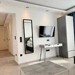 Aparts House - Balkon-Wifi-Kitchen