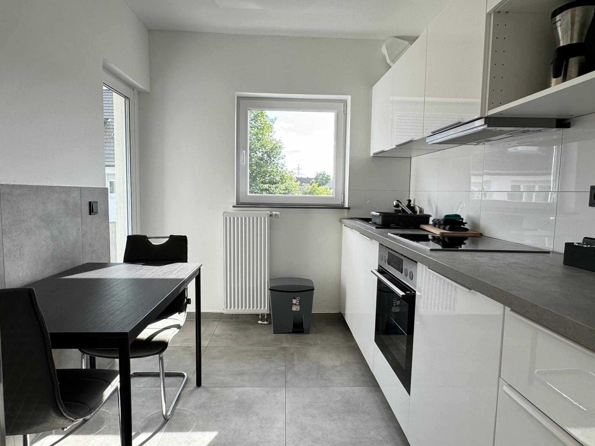 Aparts House - Balkon-wifi-kitchen Appartement Essen