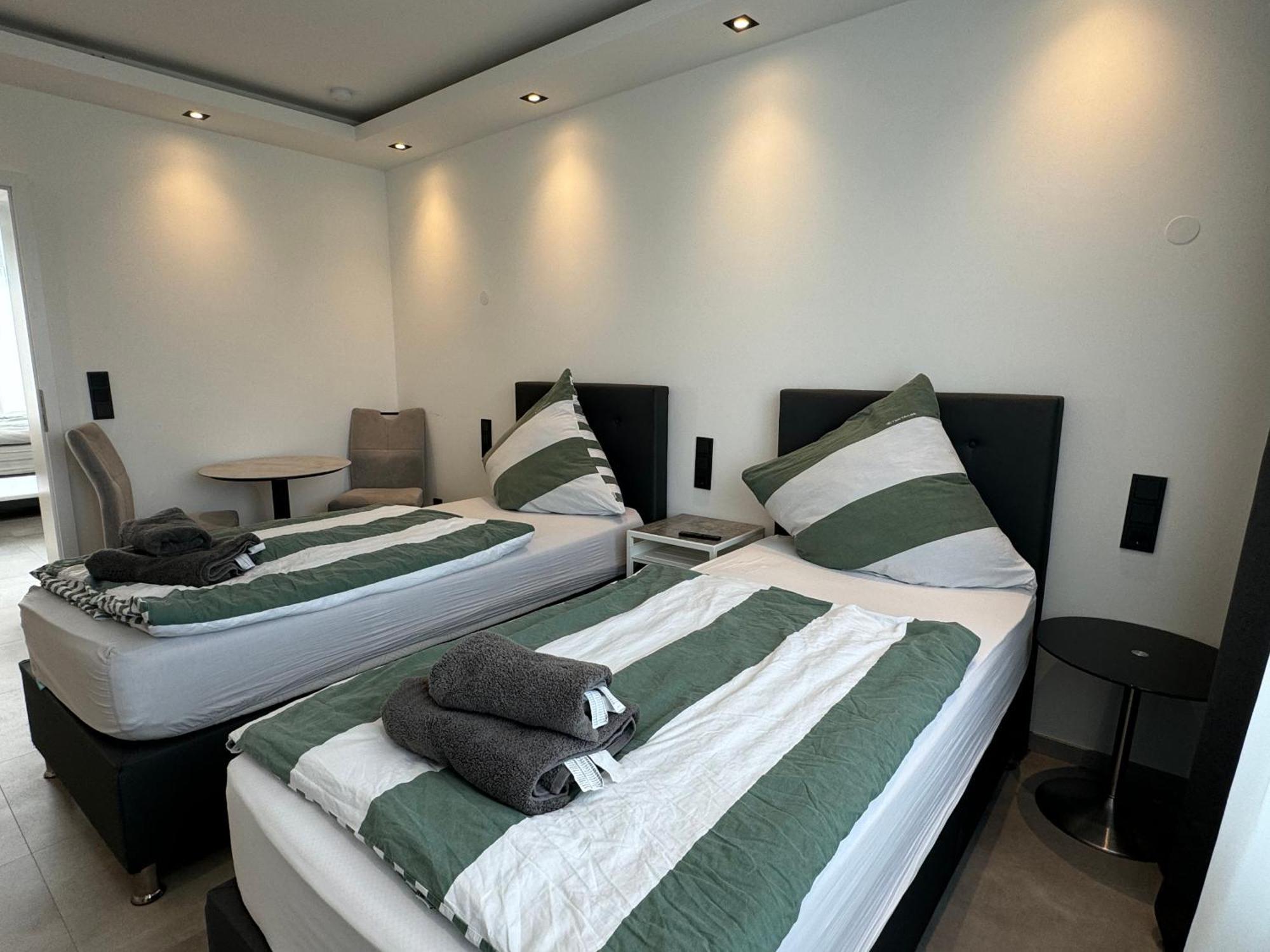 Aparts House - Balkon-wifi-kitchen Appartement Essen